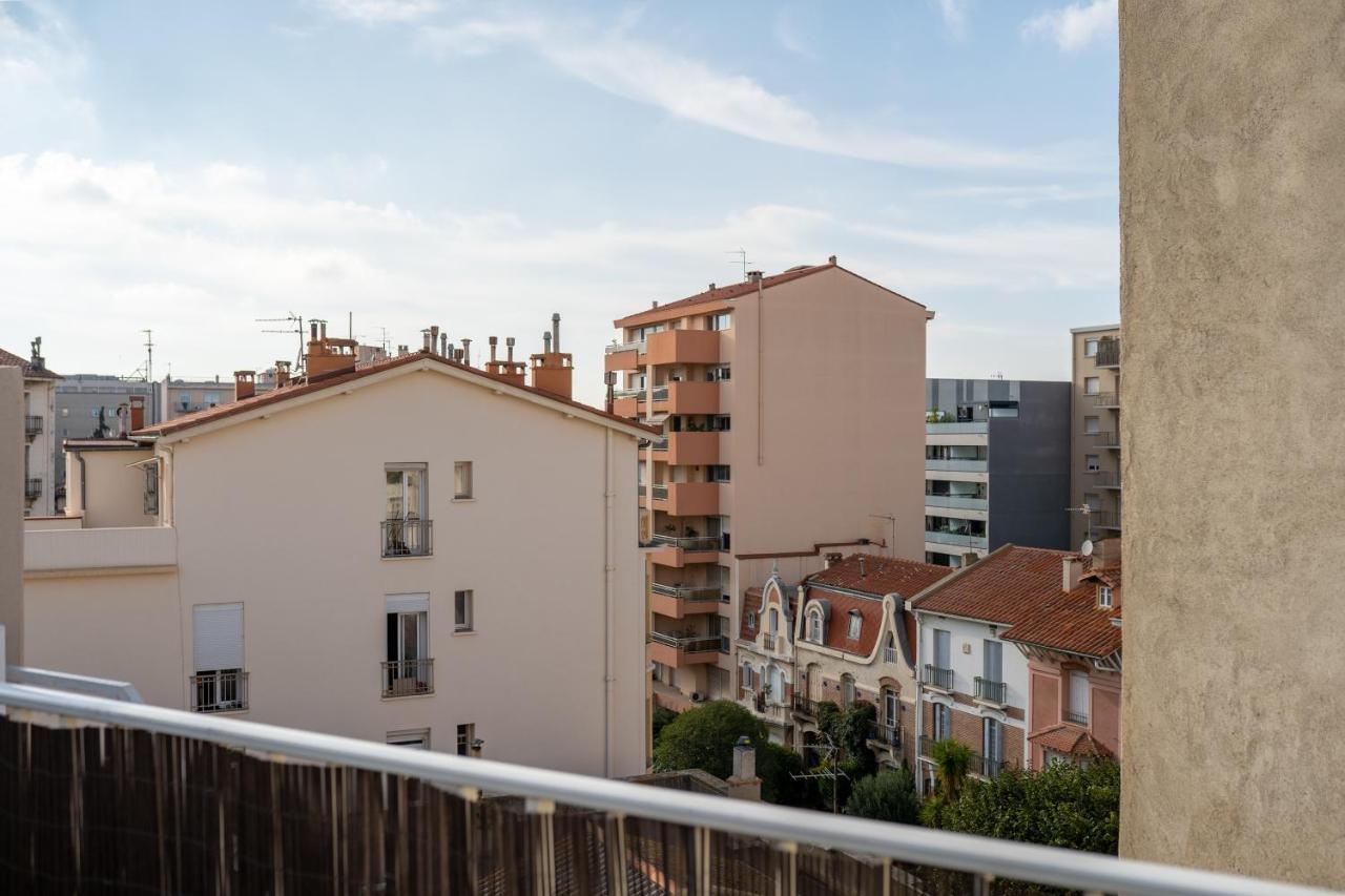 Hotel Mondial Perpignan Exteriör bild